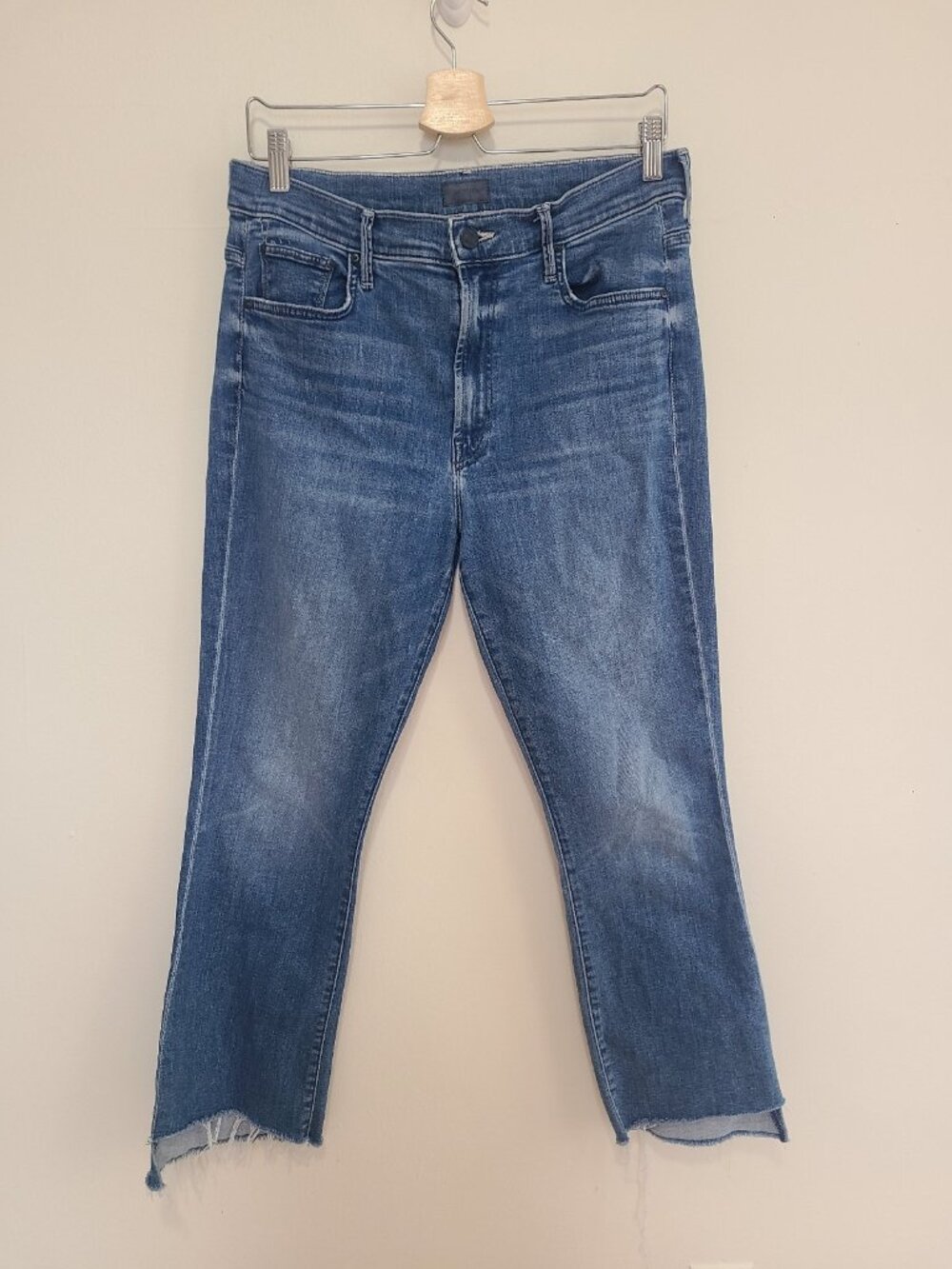 MOTHER The Insider Crop Step Fray Jeans, Sorry I’m Staring Wash Size 32